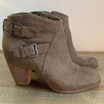 Crown Vintage light green brown ankle boots with 3 inch heel sz 7.5 Photo 0