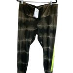 Nike NWT Women's  Dri-FIT One Luxe Mid-Rise Printed Training Leggings Photo 10