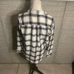 Old Navy Plaid Button Up Long Sleeve Collared Casual Shirt Size Large Photo 2