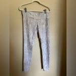 Alo Yoga Vapor Python Snakeskin Print Leggings size medium Photo 2