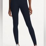 Vuori  NWT Chilled Out 7/8 Leggings Color Ink Navy High Rise 27” Size S Photo 0