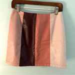 Francesca's Mi Ami Francesca’s Colorblock Faux Leather Skirt. Size Medium. Photo 0