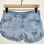 Bullhead Denim Light Wash Mid Rise Girlfriend Jean Shorts size 26 Photo 0