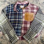 American Eagle Cropped Flannel Photo 0