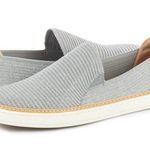 UGG  Sammy Metallic Sneaker Slip On Rib Knit Hyper Weave Poron Insole Shimmer 9.5 Photo 0