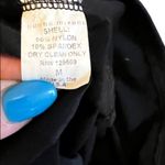 Donna Mizani  Black‎ Crop Shirt Photo 4