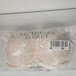 Victoria's Secret VS Dream Angels Boho Floral Embroidery Demi Bra /Coconut White/ 36DDD - 26766859 Photo 4