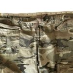 Vintage Y2k Green Camo Roll Tab Bermuda Shorts size Juniors 7 Size M Photo 2
