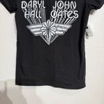 Odd People Black Graphic T Photo 3