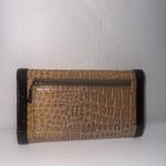 Guess Vintage Tan & White Embossed Leather trifold wallet Photo 12