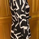 Lavishly Paris Nwt, New, Women’s Letter Print Pant Suit. Photo 4