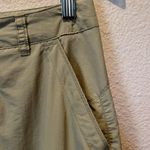 REI Women’s Cargo Hiking Shorts Khaki Size 2 Tan Photo 4