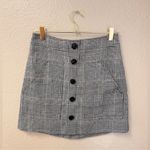 Veronica Beard Mini Houndstooth Button Pocket Mini Skirt Size 0 Photo 1