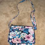 Vera Bradley Purse Photo 1