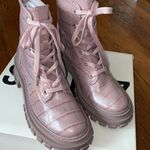Schutz  combat boots rose lilac purple croc embossed leather lace up 5.5 Photo 5