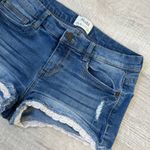 Mudd FLX Stretch Denim Shorts Size 11 Juniors Lace Trim Distressed Medium Wash Photo 1