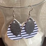 NEW! Pebbled Faux Leather Double Layer Teardrop Earrings White Black Silver Photo 4