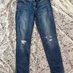 White House | Black Market Size 6  skinny Jean distressed knees Photo 0
