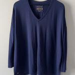 Lilly Pulitzer  Luxletic long sleeve v-neck top square stretch slit hem modal XS Photo 0