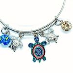 Boutique Beaded Sea Turtle Charm Colorful Bangle Bracelet Photo 4