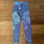 Old Navy Active Palm Print Striped Leggings Size Small Photo 2