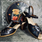 Vintage 70s Peep Toe Heel Sandals Size 8 Photo 0