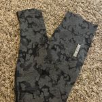 Gymshark Camo Seamless Legging Photo 0