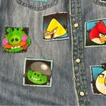 Frantic Women’s S Denim Pearl Snap Front Angry Birds Embroidered Appliqué Shirt Blue Photo 7