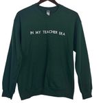 Gildan Women’s Green Embroidered “In My Teacher Era” Classic Crewneck Pullover S Photo 0