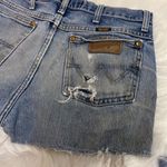Wrangler Vintage style  cut off denim shorts medium wash Photo 9