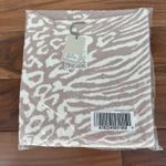 Barefoot Dreams  CozyChic Ultra‎ Lite Ocean Breeze Poncho Women Rose Animal Photo 6