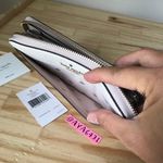 Kate Spade Wallet Photo 4