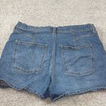 Universal Threads Universal Thread high rise midi size 16 Blue Jean Shorts Photo 2