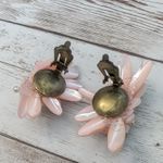 Vintage Clip On Earrings Photo 4