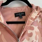 Love Tree Pink Camo Windbreaker Photo 1