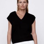 ZARA  Oversized Rib Knit Sleeveless V-Neck Pullover Sweater Vest in Black Photo 0