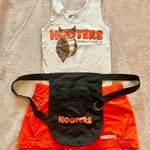 Hooters Uniform Photo 0