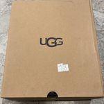 UGG  Classic Weather Hiker Suede Ankle Boots, Winter & Snow, Size 7.5 New in Box Photo 5