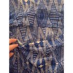 Torrid  blue print light weight keyhole top womans size 1x 1 plus cute summer neo Photo 7