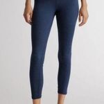 Quince Womens Ultra-Soft Performance Legging 25" Inseam Crop Navy Blue XS Photo 0