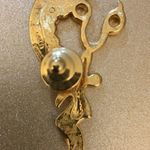 Rhinestone #1 Hair Dresser Pin! Gold Tone! Comes with a box Photo 2