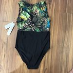 Beyond Control Sculpting Swimsuit Black Size 6 Photo 5