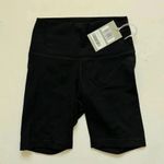 Everlane The Perform Bike Short Black Size Small NWT Photo 0