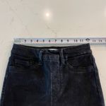 Good American Power Stretch Pull-On Flare Jeans in Black001 Size Small Photo 7