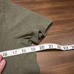 Lululemon  love crew short sleeve organic cotton tshirt fits like a small 4 or 6 Photo 4