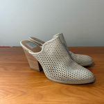 Dolce Vita Kenley Mule Beige Cream Perforated Suede Pointed‎ Toe Heels Shoes 8.5 Tan Photo 3