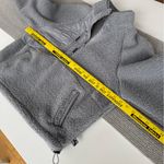 JoyLab  Light Gray Sherpa Cropped Jacket Size Medium Photo 4