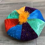 Funky golf style hat Photo 2