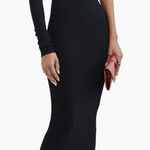 Marcella Manhattan One Photo 0