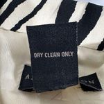 Anne Carson Women's | | Beige Zebra Print Blazer - Large Photo 6